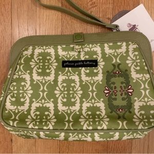 Petunia Pickle Bottom Cross Town Clutch: Strolling In Salzburg: CTGL-00-125